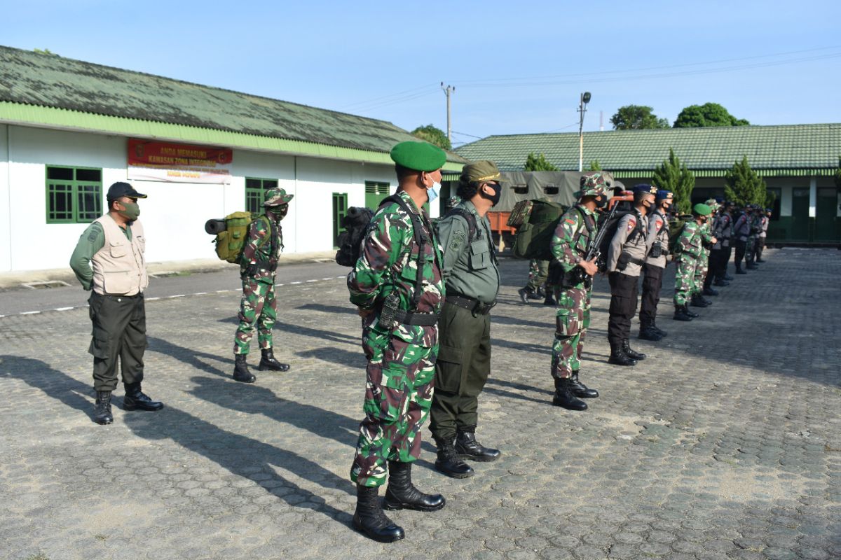 Danrem 042/Gapu sebar tim patroli gabungan satgas karhutla ke perbatasan Sumsel