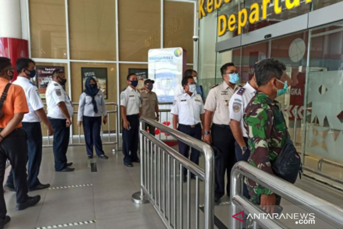 Satgas COVID-19 Babel lakukan sidak di Bandara Depati Amir