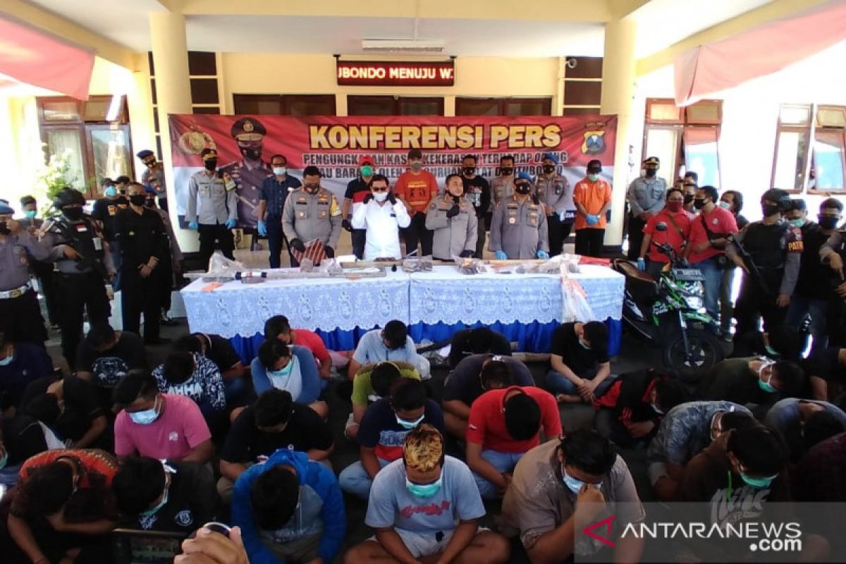 45 anggota perguruan silat jadi tersangka perusakan rumah