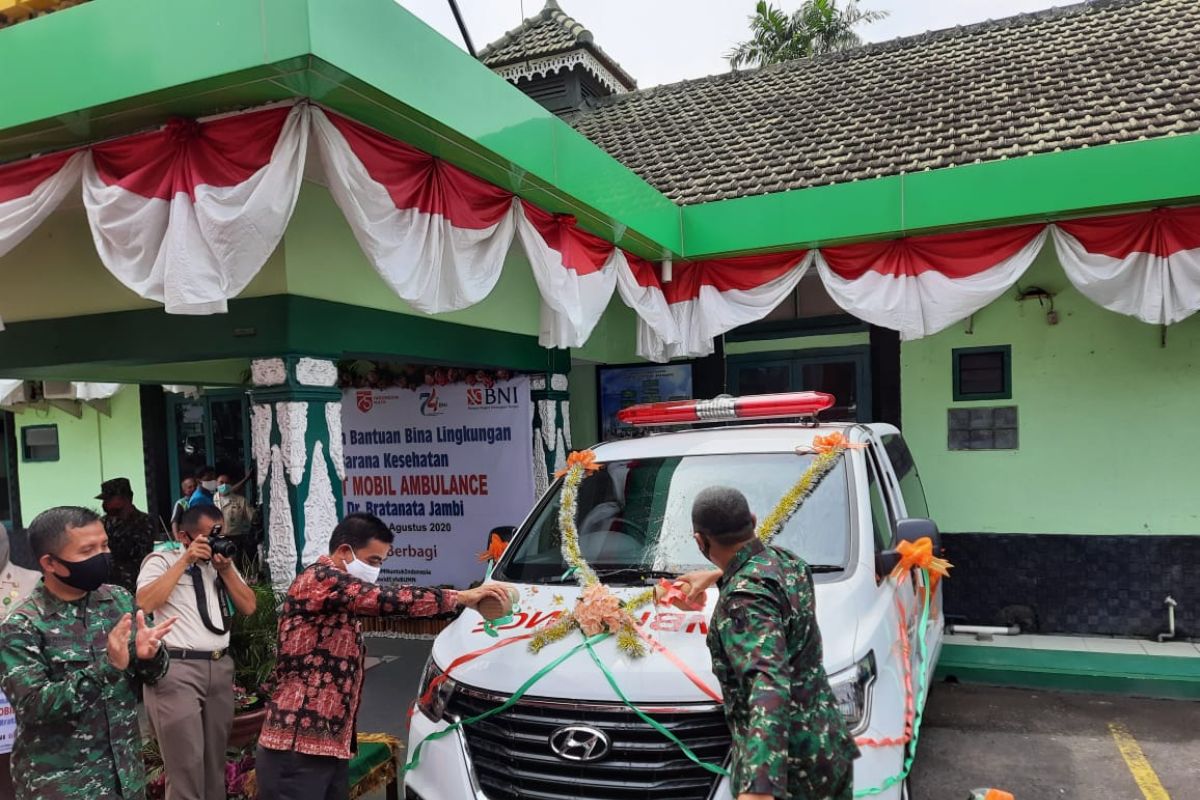 RS DKT Bratanata Jambi peroleh tambahan armada ambulan bantuan BNI