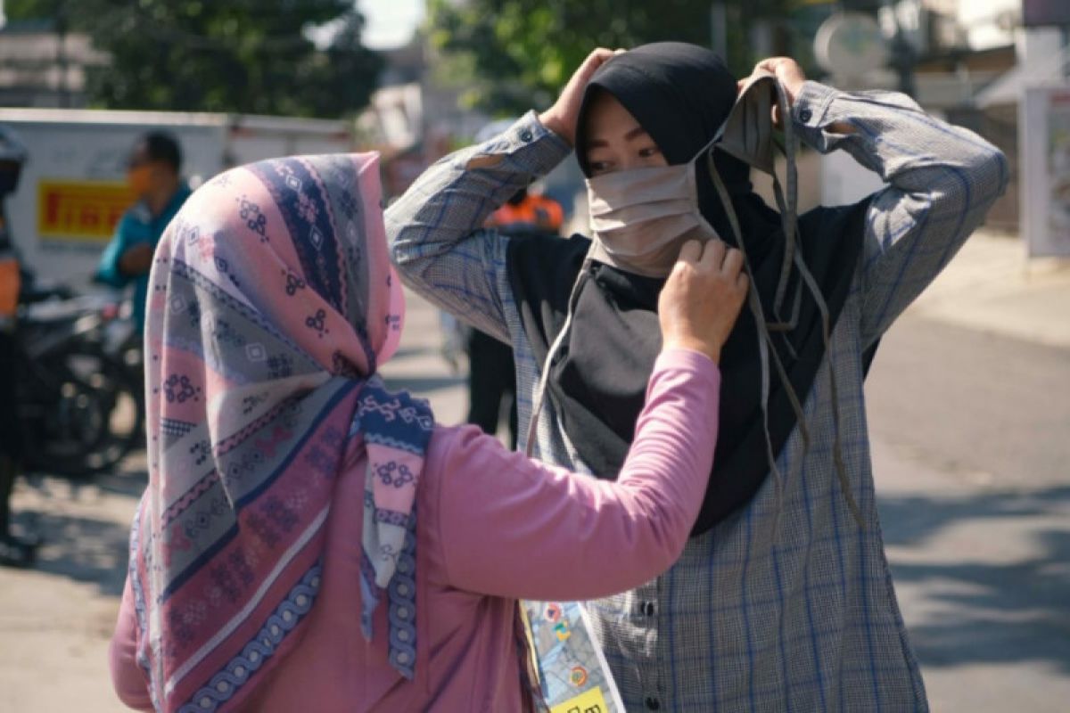 Pemprov Jabar gandeng UMKM untuk pengadaan 10 juta masker