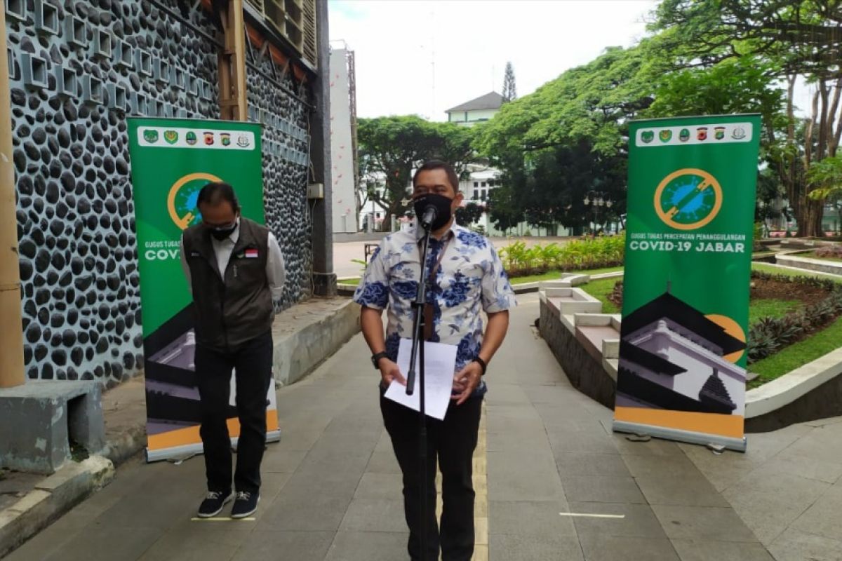 Pemprov akan luncurkan prangko 100 Tahun Gedung Sate saat HUT Jabar