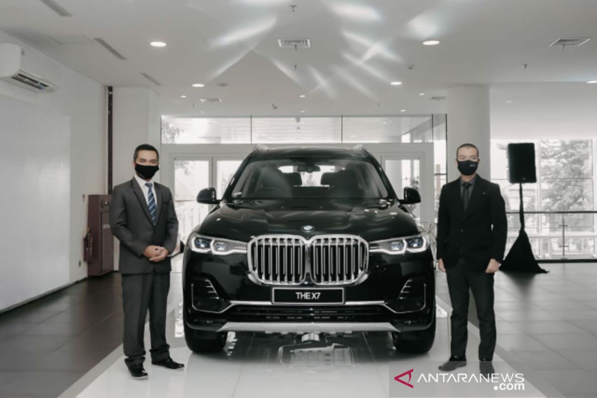 BMW luncurkan The President BMWX7 xDrive40i Pure Excellence di Medan