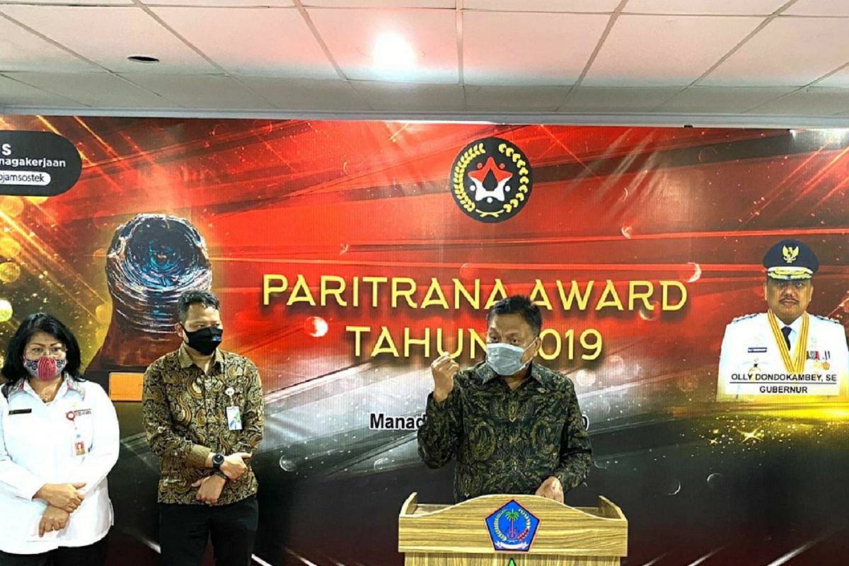 Pemprov Sulut menerima penghargaan Paritrana Award 2019