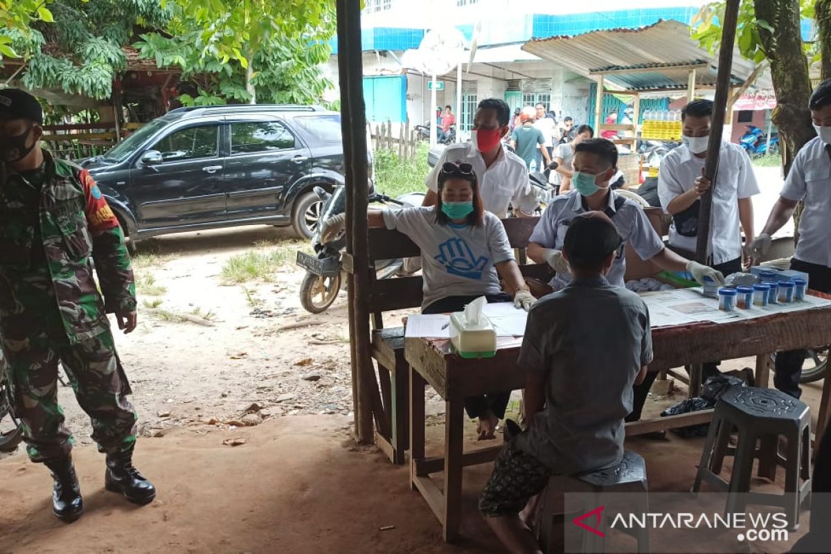 BNN Kota Singkawang tes urine warga secara dadakan