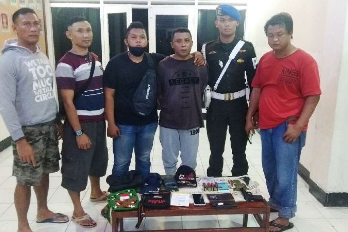 Prajurit Kodam XVII/Cenderawasih tangkap anggota Kopassus gadungan di Jayapura