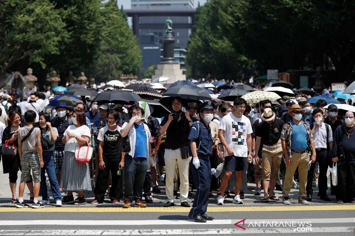 Jepang pantau kasus COVID-19 sebelum umumkan keadaan darurat