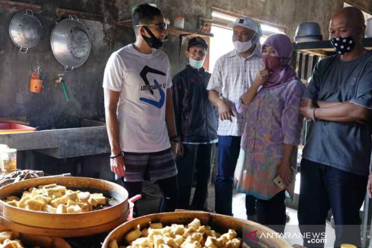 Sandiaga Uno: Masuki adaptasi kebiasaan baru, UMKM di Magelang mulai bangkit