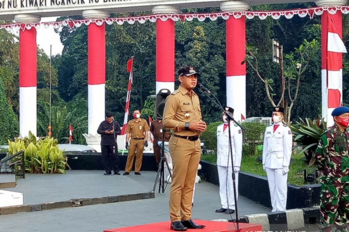 Upacara bendera secara virtual peringati HUT ke-75 RI di Bogor