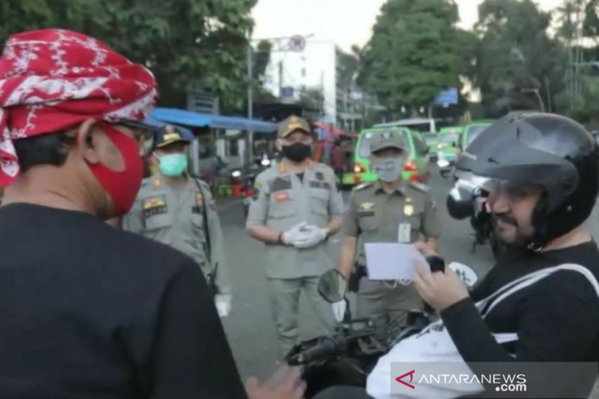 215 warga Kota Bogor tidak gunakan masker terjaring operasi