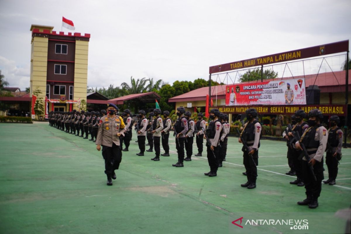 Personel Brimob Polda Sumsel selesaikan tugas pengamanan di Papua