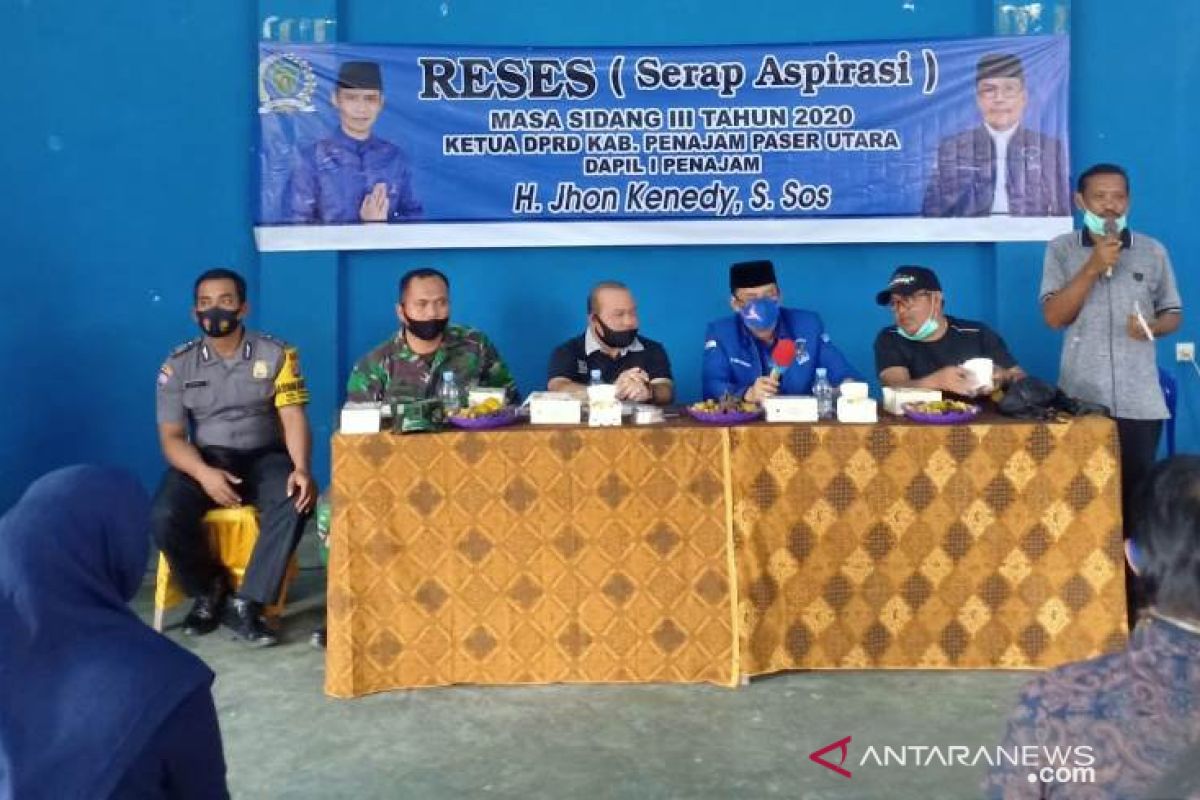 Ketua DPRD Kabupaten Penajam sebut anggota dewan adalah pelayan rakyat