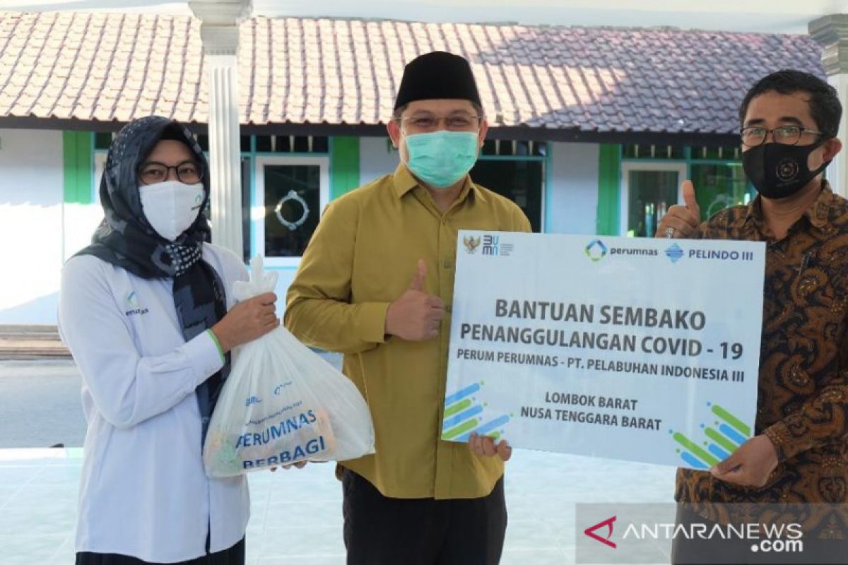 Perumnas dan dua BUMN kembali bagikan paket sembako ke masyarakat terdampak pandemi