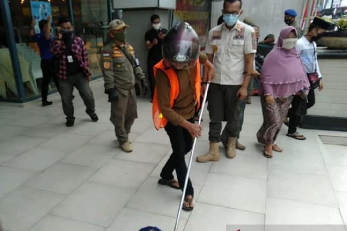 Warga Kota Sukabumi tidak pakai masker saat beraktifitas dikenakan sanksi