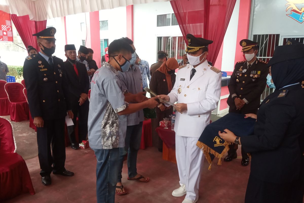 Akibat syarat belum lengkap, hak remisi enam warga binaan Lapas Lubukbasung tertunda