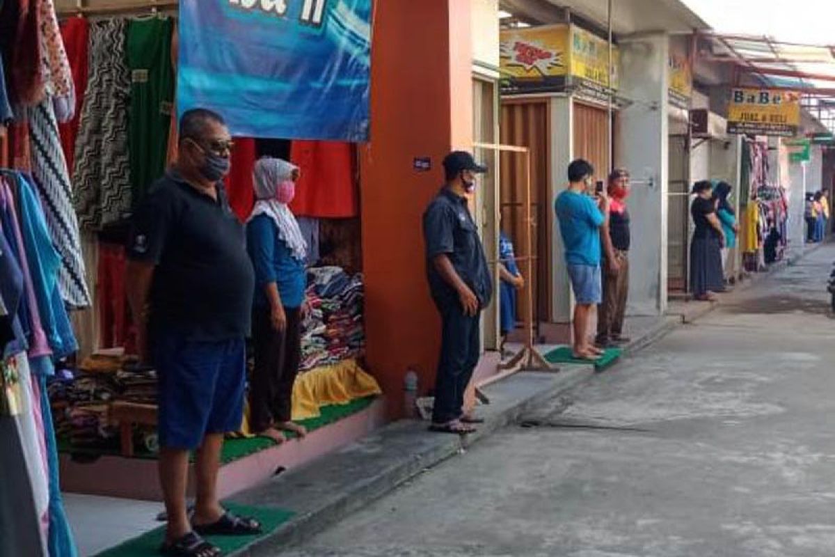 Warga Kota Magelang hentikan aktivitas saat Detik-Detik Proklamasi