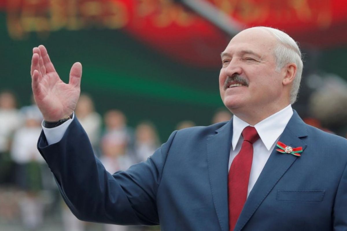 Swiss bekukan aset milik Presiden Belarus Lukashenko