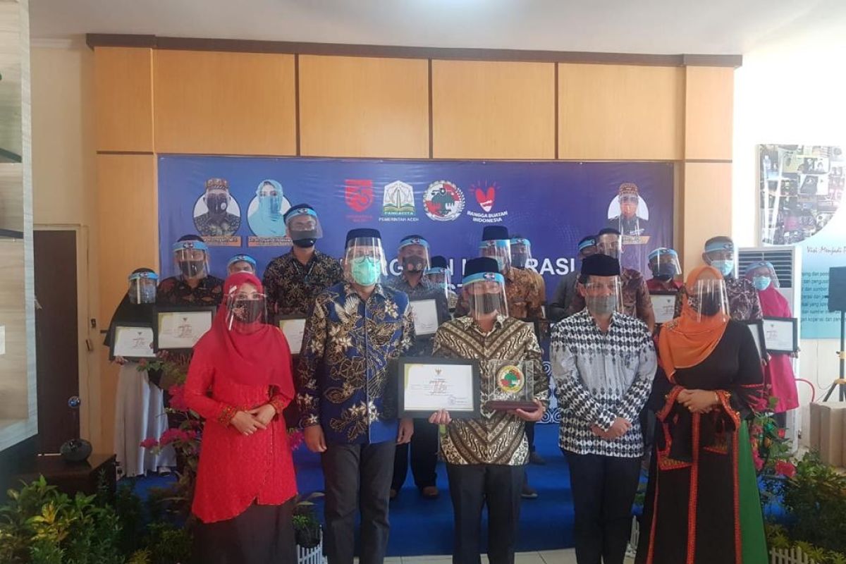 Wali kota apresiasi lima koperasi terima penghargaan provinsi