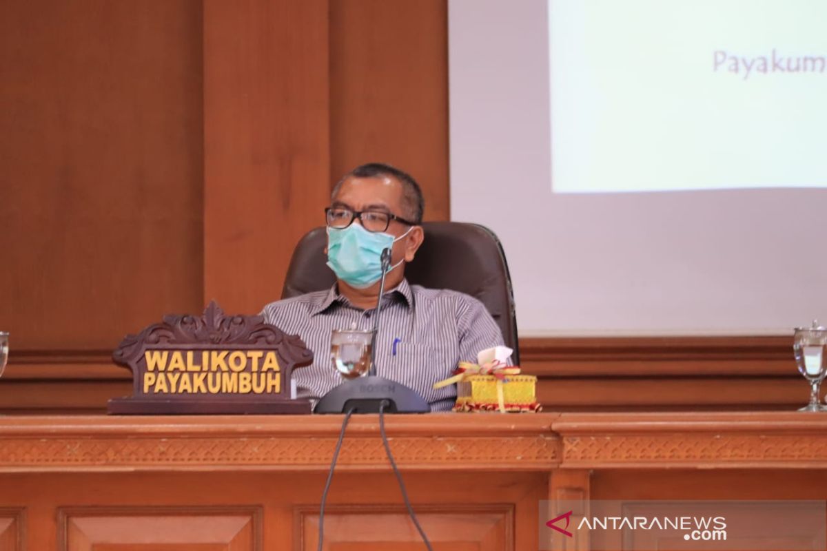 Untuk tingkatkan prestasi, Pemkot Payakumbuh targetkan bangun prasarana olahraga di seluruh kecamatan