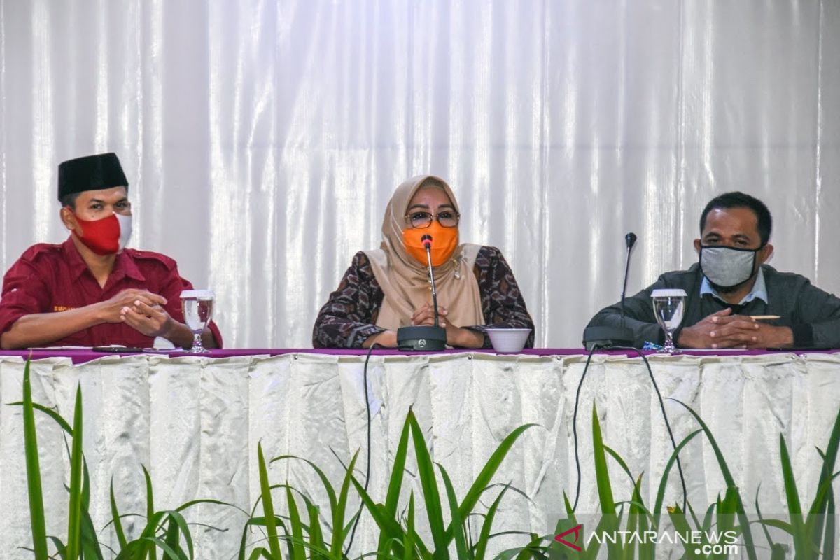 Alumni UGM meluncurkan sekolah pemasaran di NTB