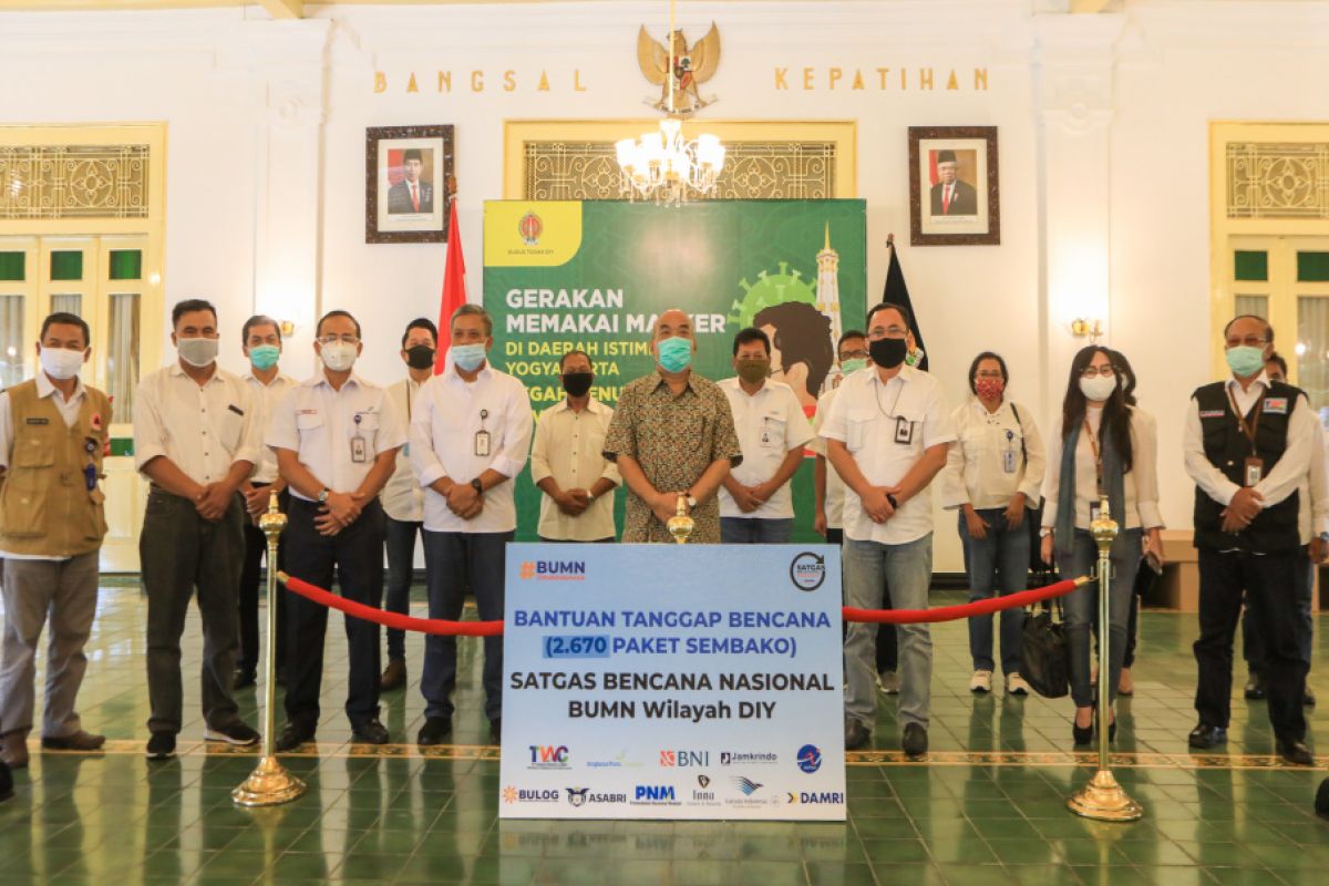 Satgas Bencana Nasional BUMN DIY menyalurkan bantuan penanganan COVID-19