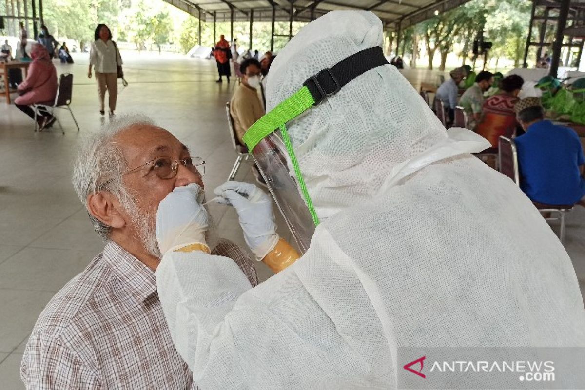 BTKLPP gelar swab massal untuk lingkungan Kampus USU