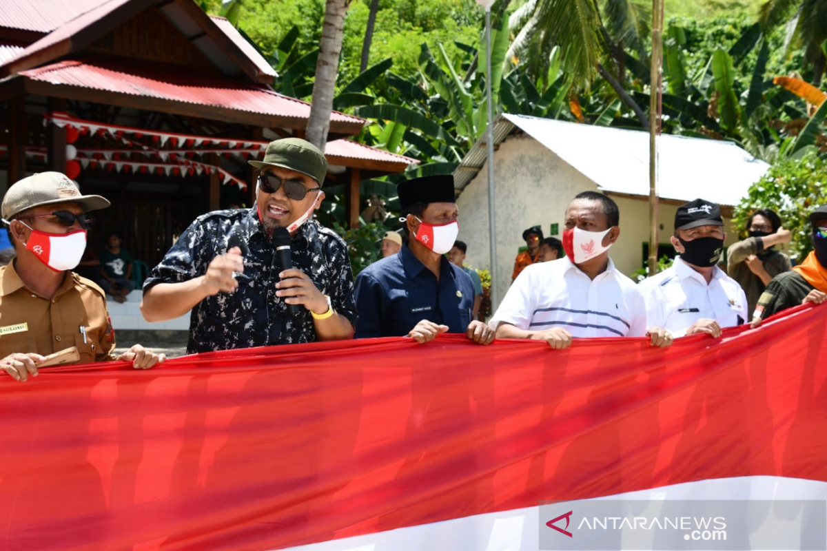 Pembentangan bendera di Pulau Diyonumo momentum promosi pariwisata