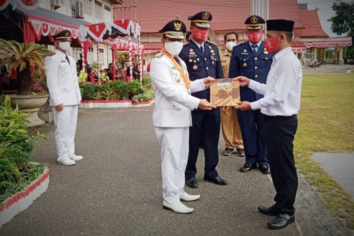 Warga binaan Rutan Tamiang Layang diminta memperbaiki diri