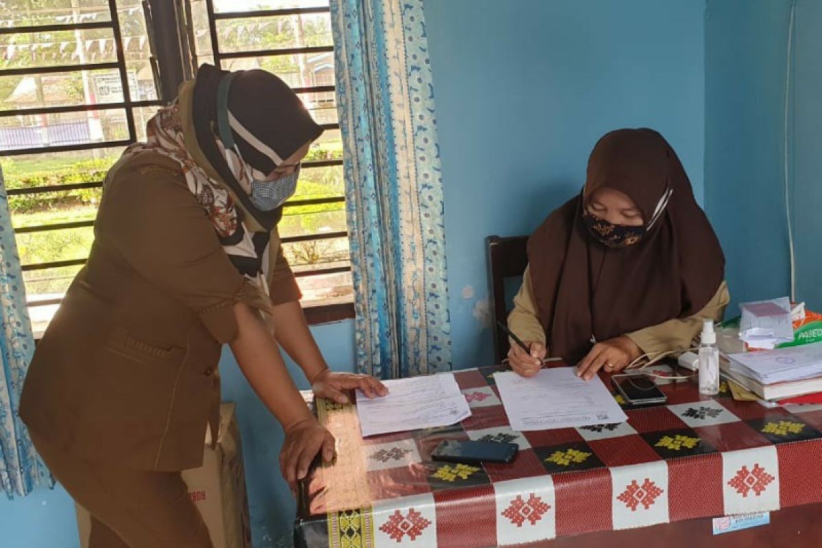 Pemakaian masker wajib di perkantoran Pemkab Simalungun cegah penyebaran COVID-19