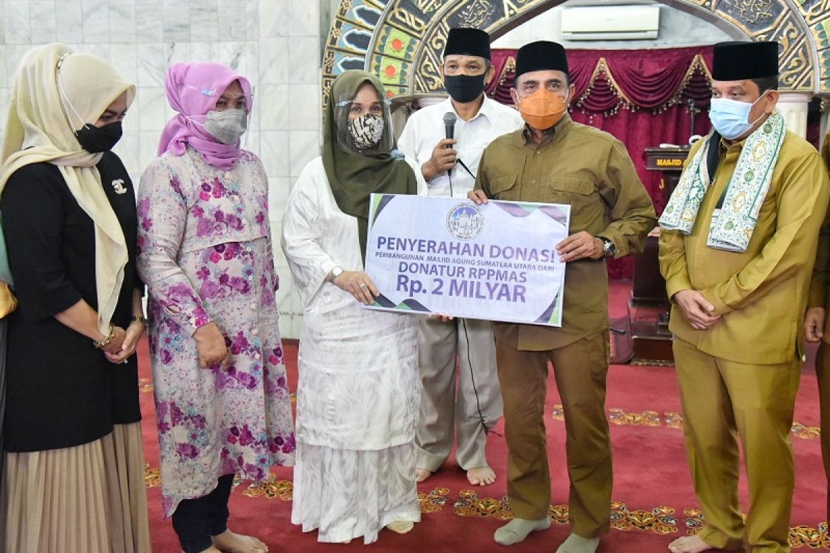 Terima donasi Rp2 miliar, Gubernur Sumut ajak masyarakat rampungkan pembangunan Masjid Agung