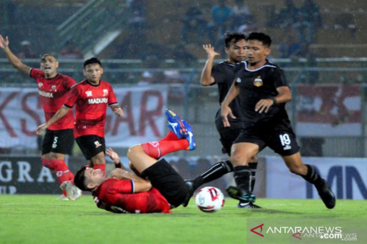 Cegah COVID-19, Madura United perketat prosedur peliputan latihan