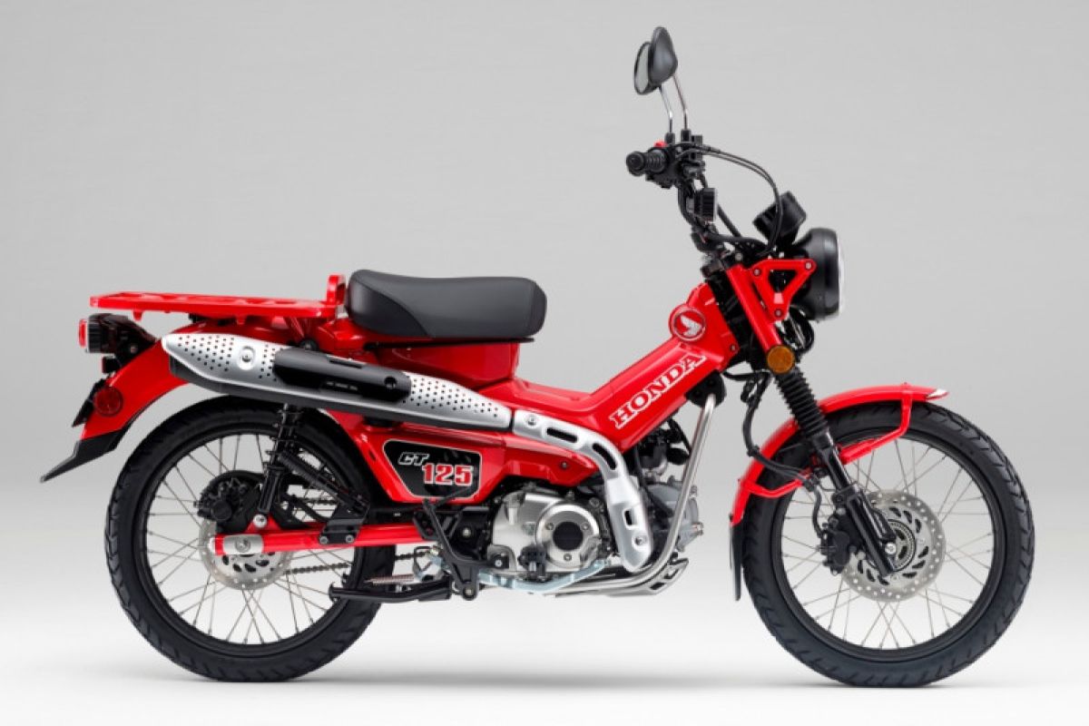 Motor ikonik Treking CT125 yang lebih modern diluncurkan