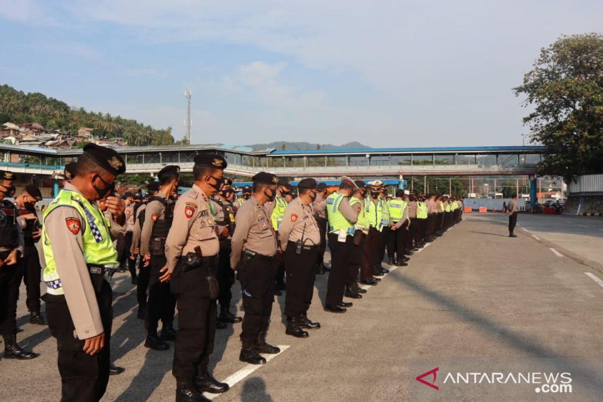 Kapolres Cilegon Pimpin Apel Gelar Pasukan Pengamanan Libur Panjang