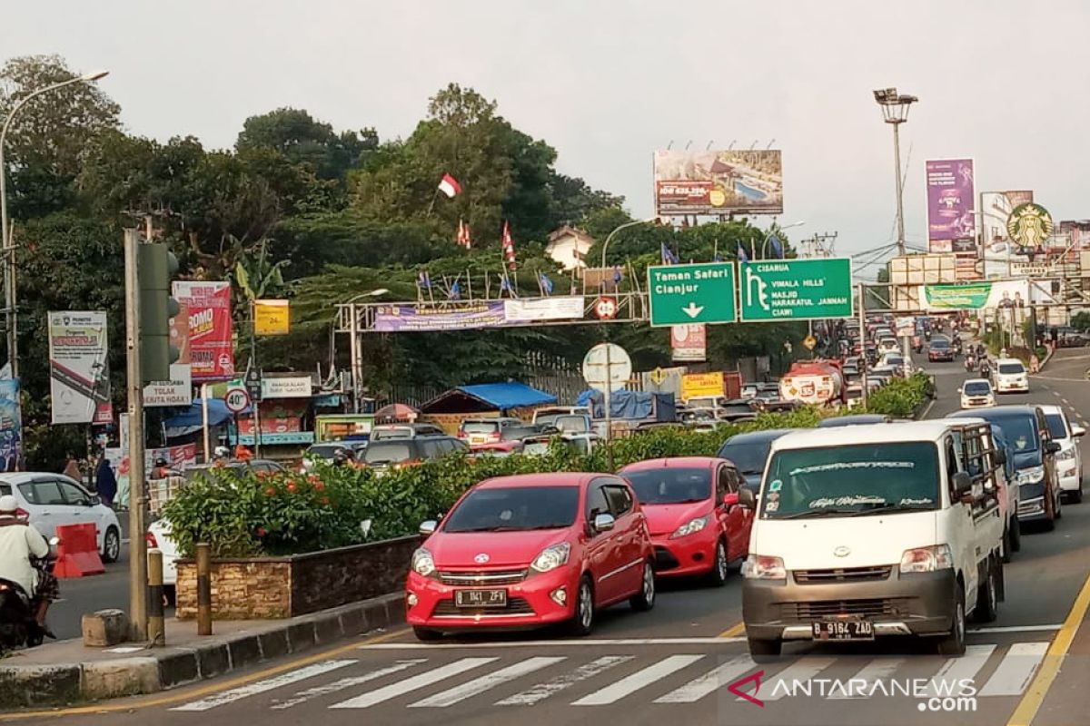 360 petugas dari Polres Bogor disiagakan di Jalur Puncak Bogor