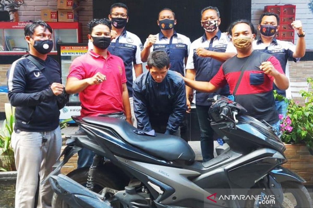 Satreskrim Polresta Banjarmasin ungkap kasus curanmor di parkiran Wong Solo