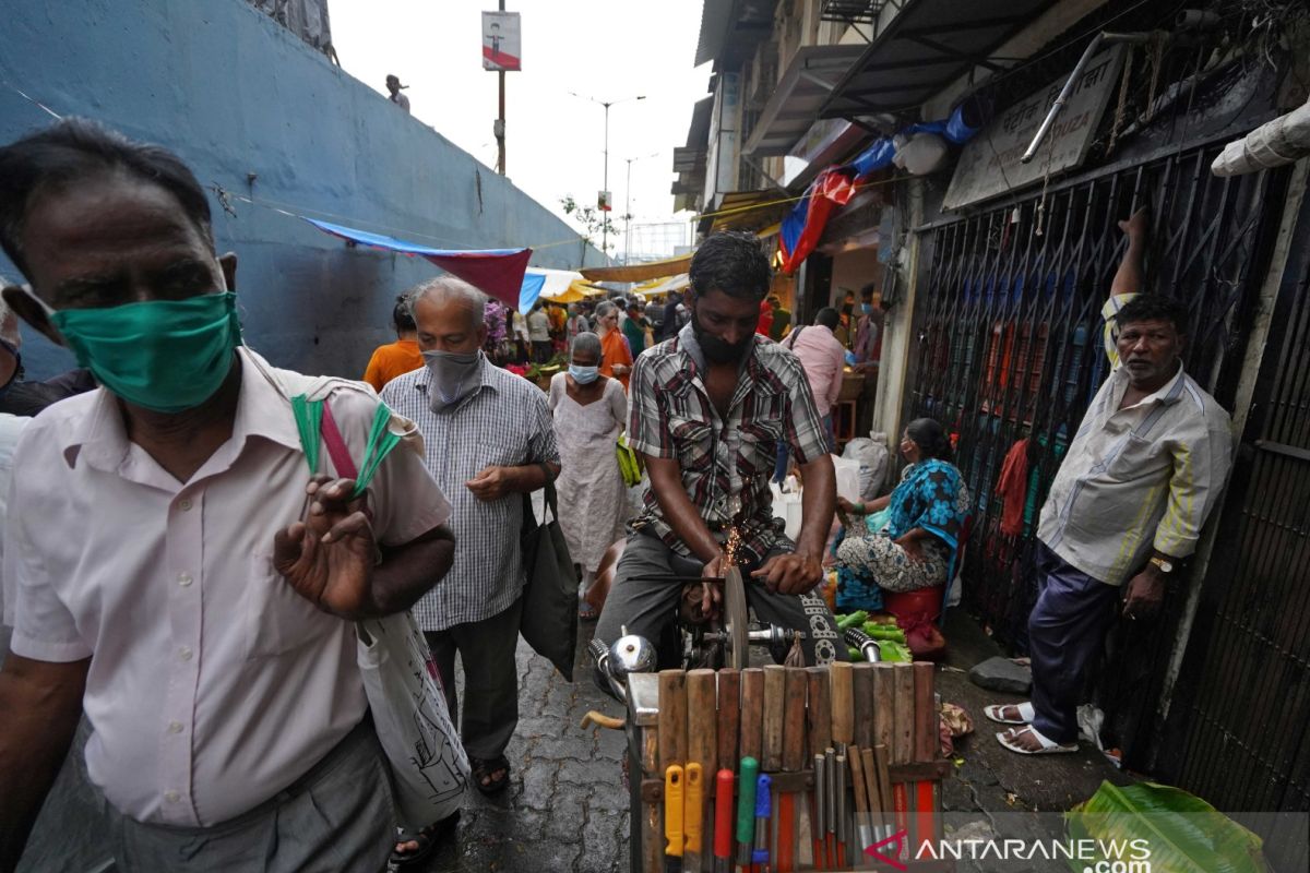 India telah melampaui 4 juta kasus virus corona