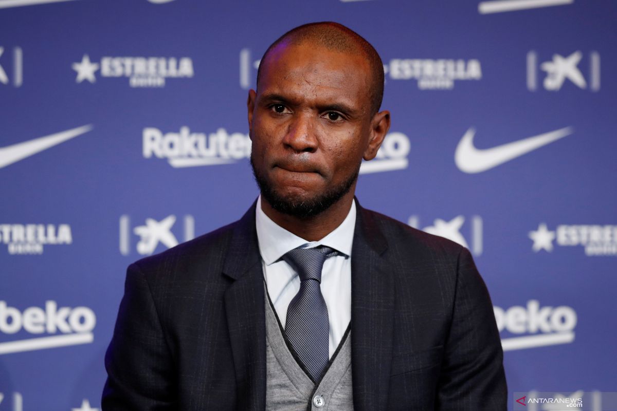 Eric Abidal tulis surat perpisahan untuk Barcelona