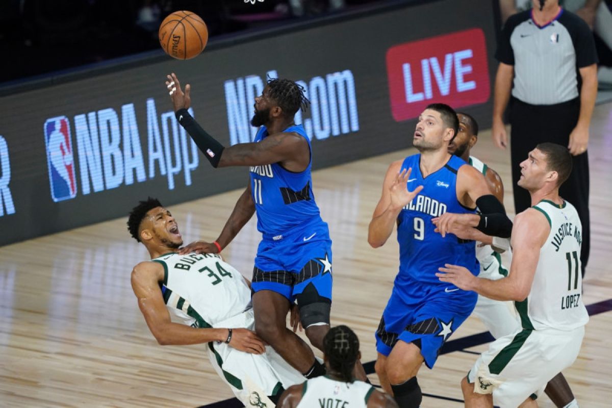 Bucks bangkit, kalahkan Magic 111-96 untuk samakan kedudukan 1-1