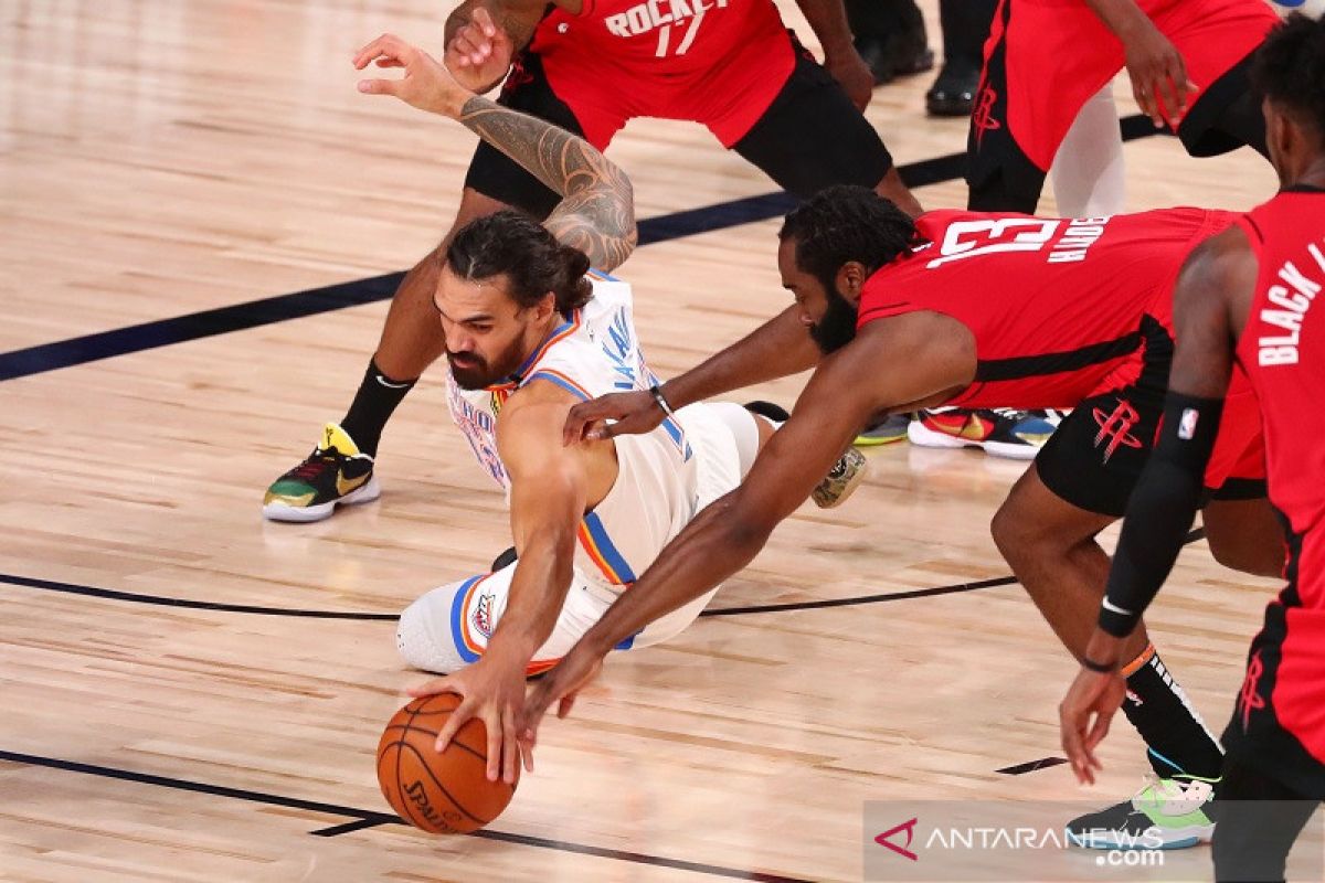 Kerja keras kuarter pemungkas antar Houston  Rockets ungguli Thunder 2-0