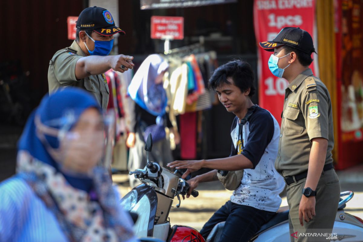 Tangerang kembali jalankan pembatasan sosial di tingkat rukun warga