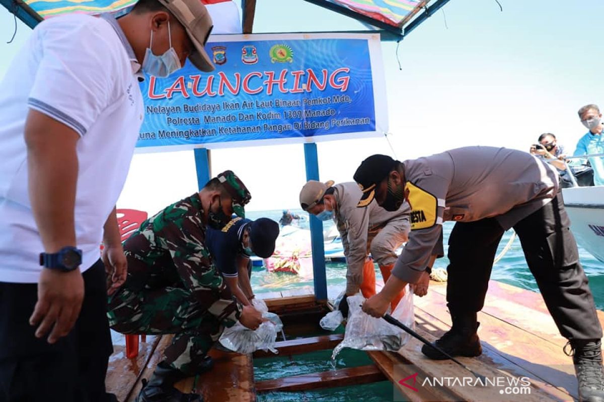 Wali kota luncurkan budidaya ikan laut di teluk Manado