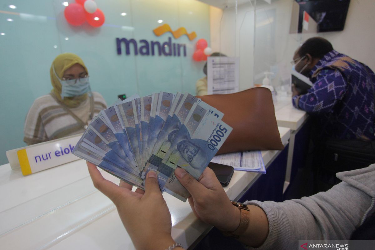 OJK sebut perbankan lakukan restrukturisasi senilai Rp837,64 triliun