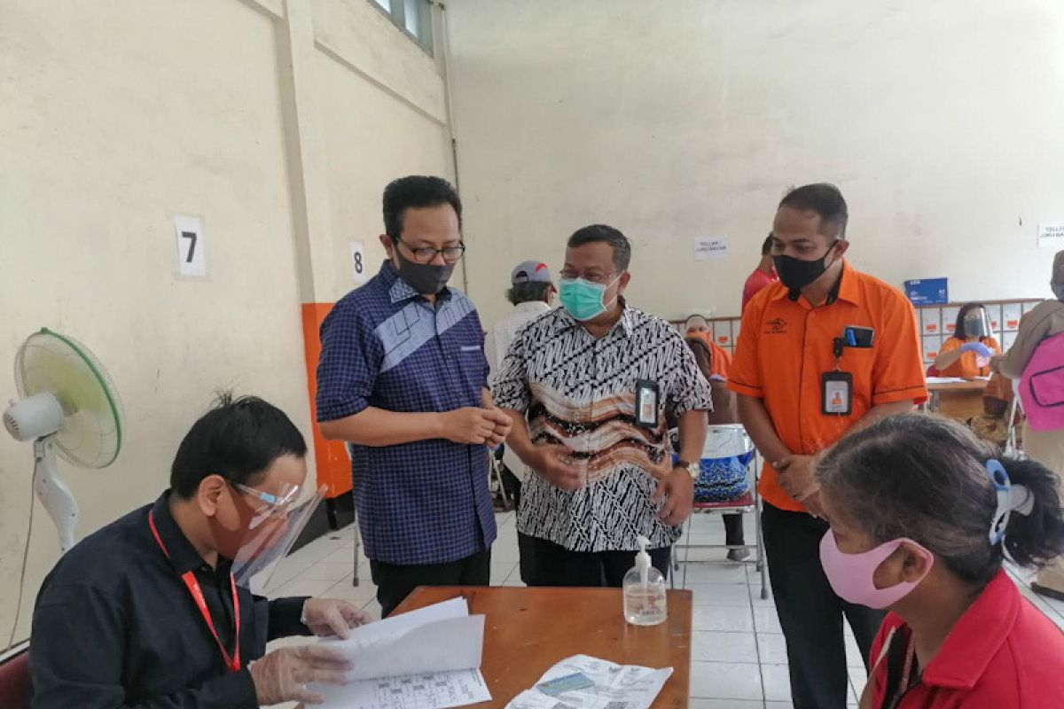 5.833 warga Yogyakarta menerima BST periode kedua