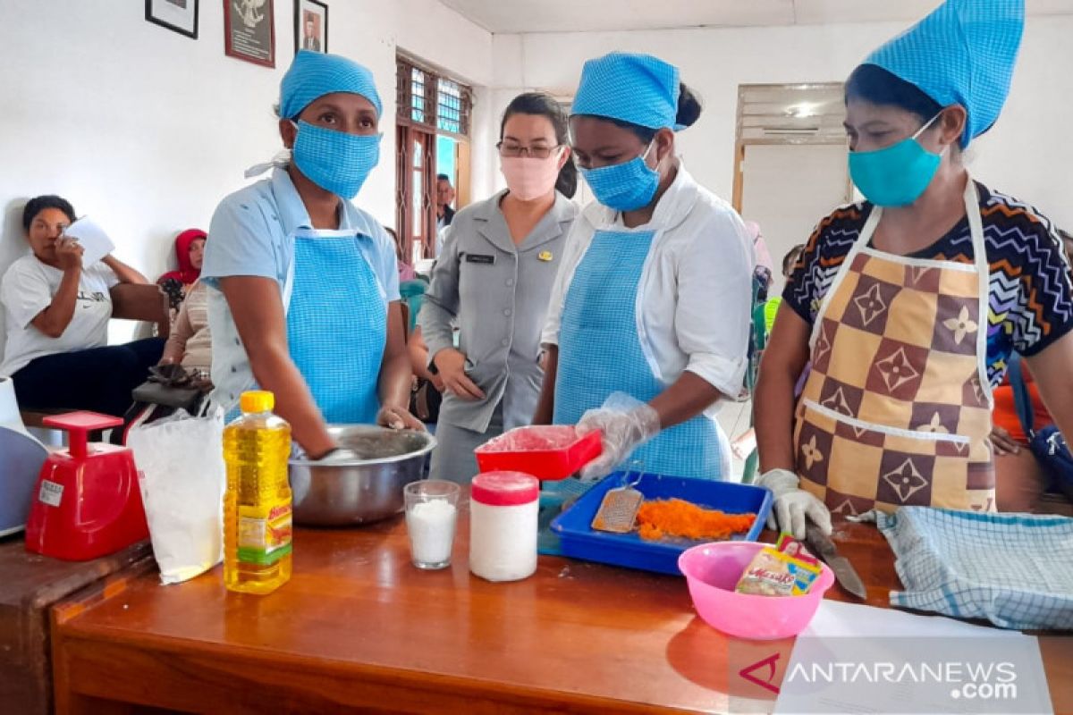 Kementerian KP gelar pelatihan diversifikasi olahan ikan di NTT