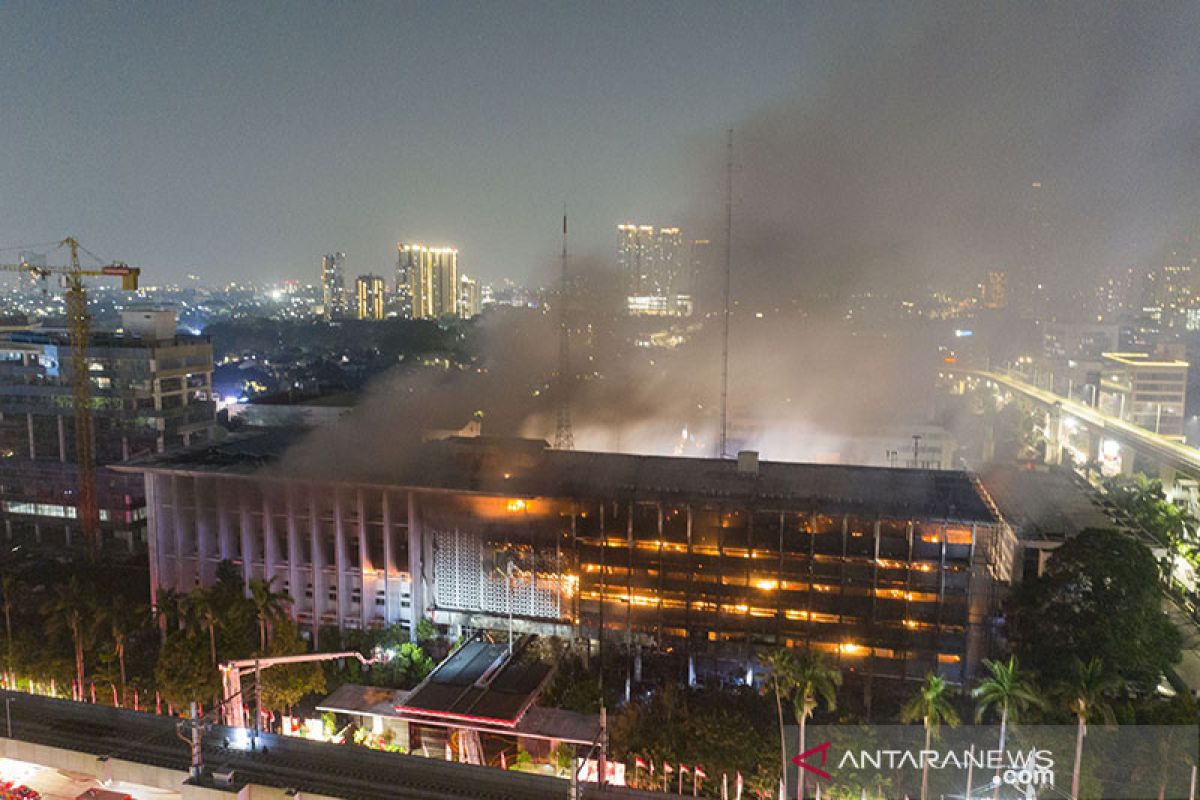 Anggota DPRD harapkan Pemprov DKI mengecek pemadam semua gedung