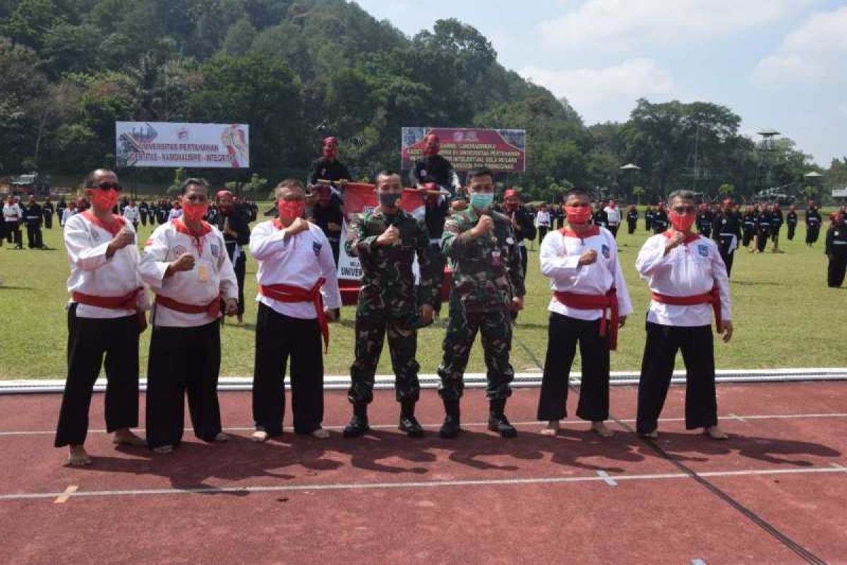 242 mahasiswa Universitas Pertahanan selesaikan Diksarmil di Akademil Militer