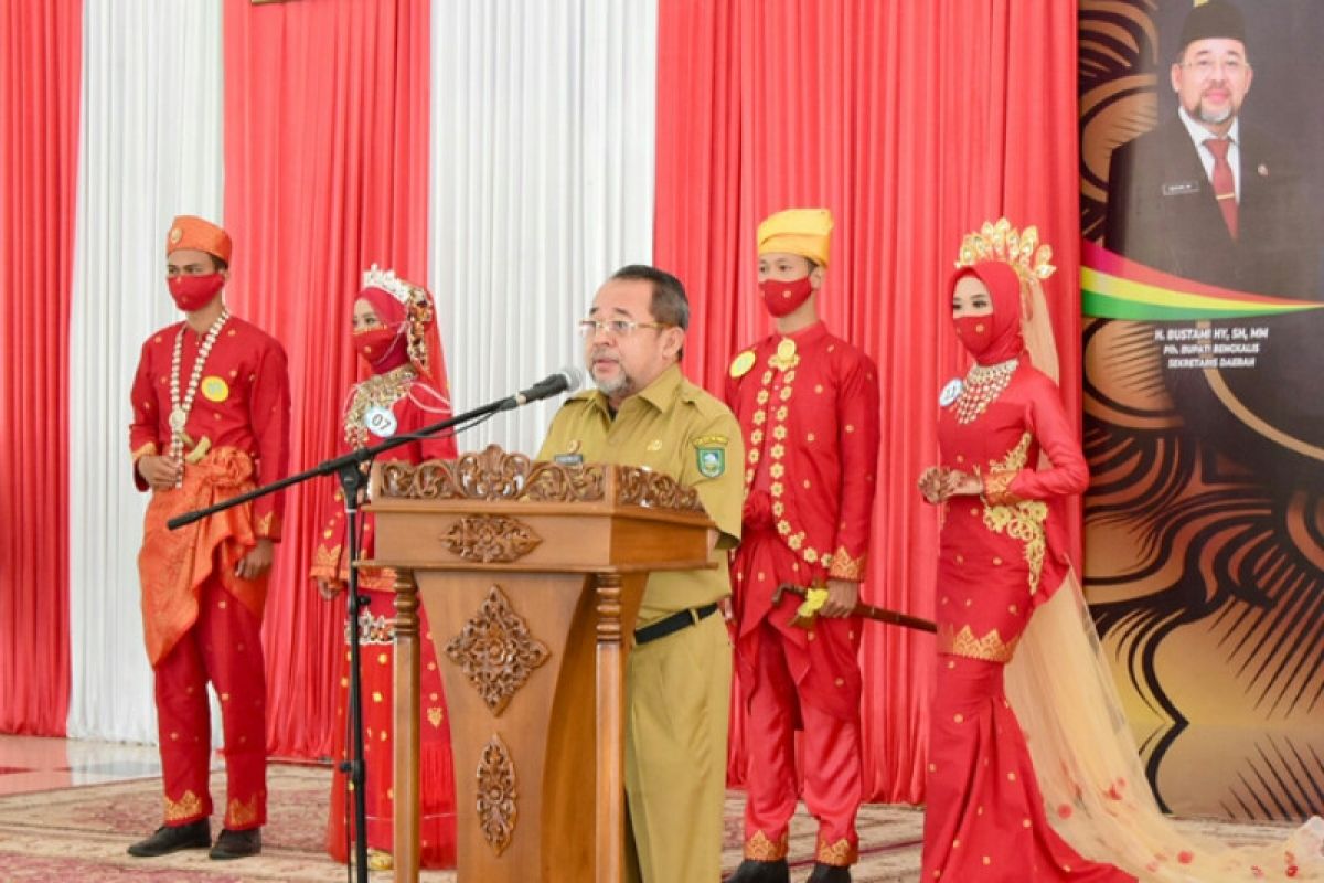 Buka lomba desain busana,  Ini harapan Plh Bupati Bengkalis