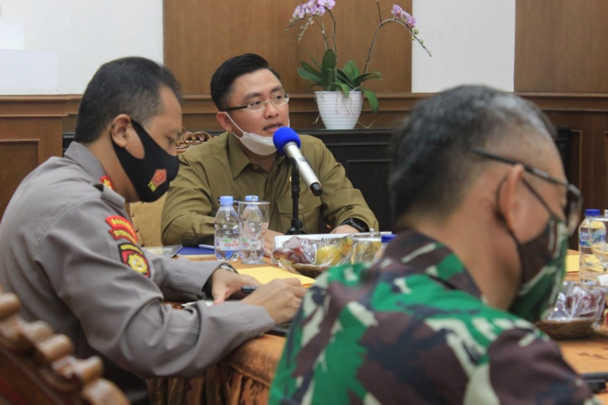 Wagub Andika minta ASN jadi contoh penerapan wajib masker di Banten