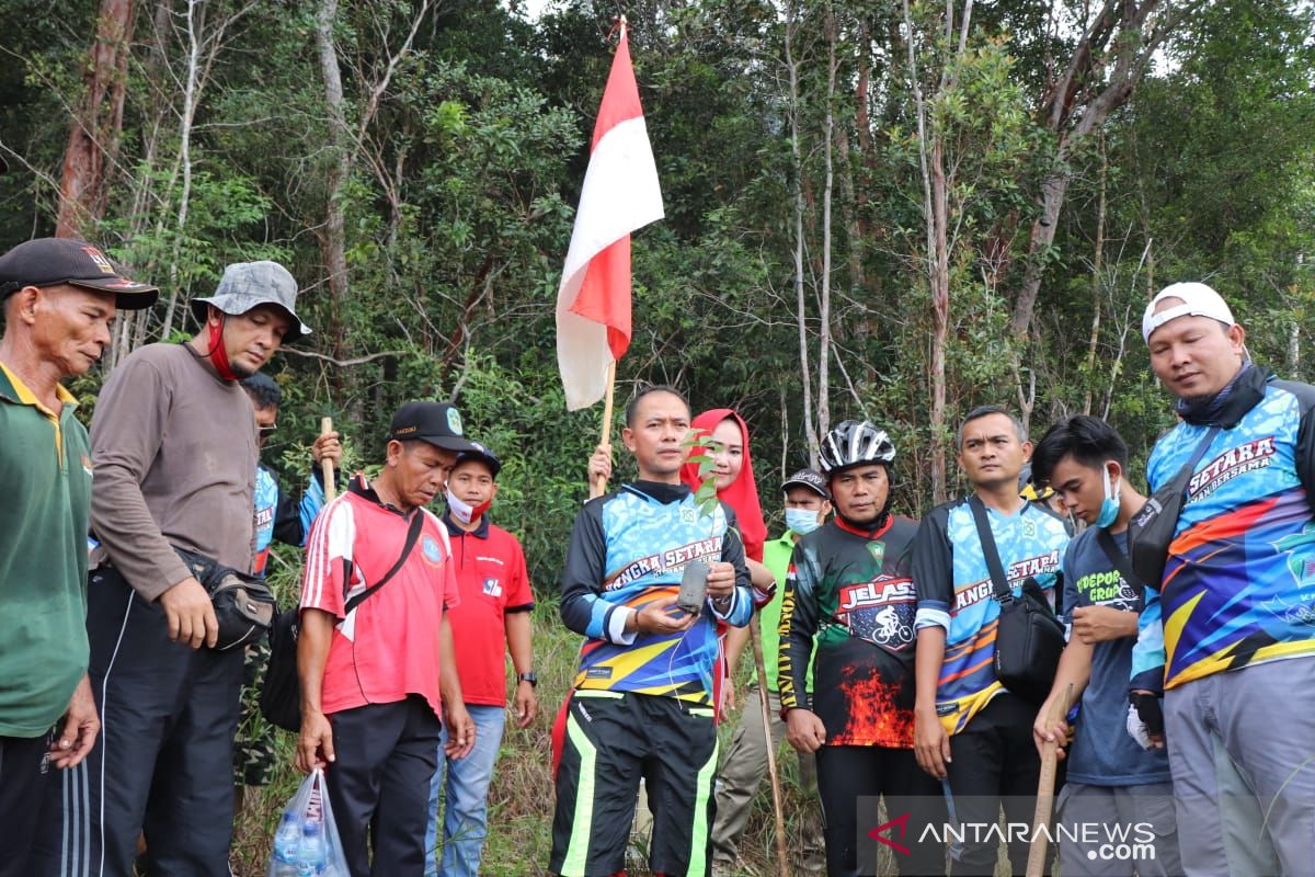 Bupati Bangka ajak masyarakat jaga kelestarian alam Bukit Buik