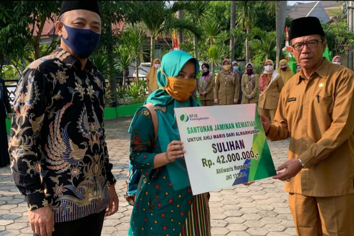 BPJAMSOSTEK Cilegon Santuni Petugas Penyuluh Agama Kemenag Rp42 Juta